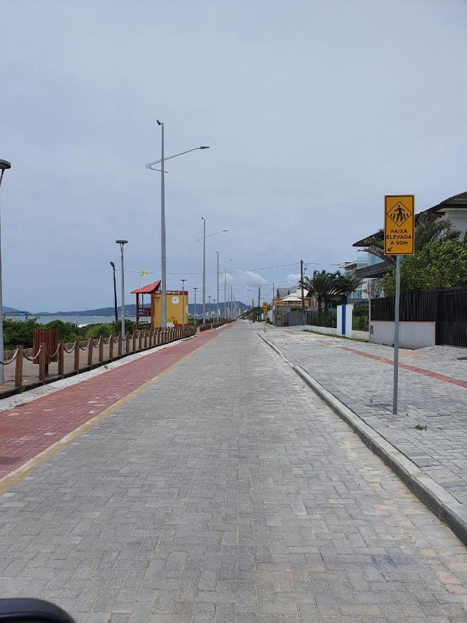 Apto Solar Da Praia Piçarras Exteriör bild